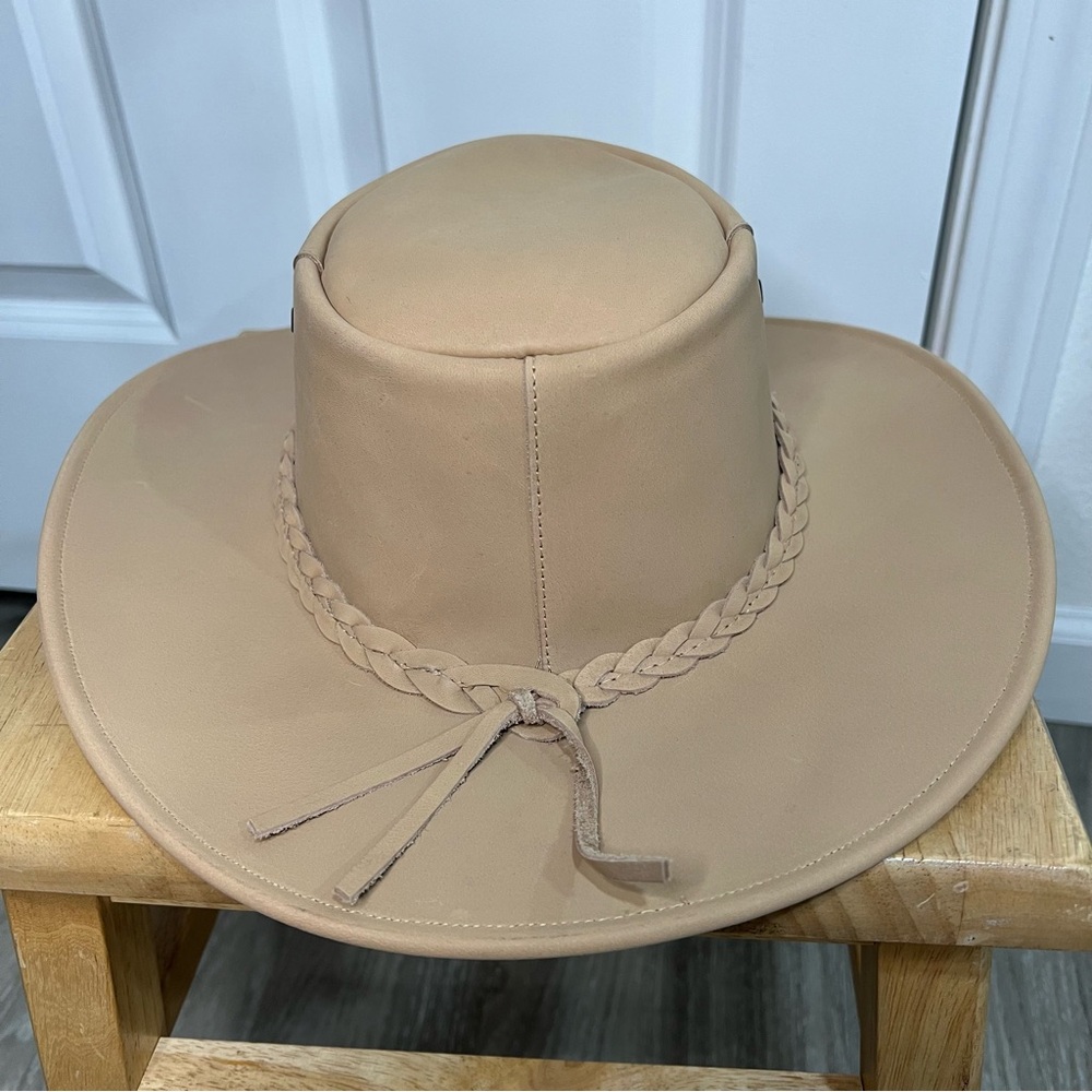 Beige Women's Leather Hat with Braided Detail - Picture 3 of 8